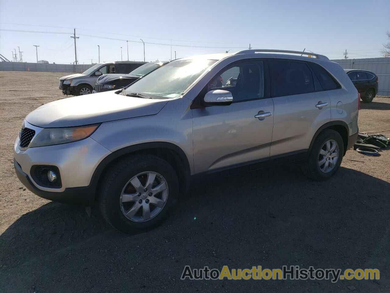 KIA SORENTO LX, 5XYKT3A69DG380993