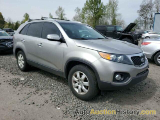 KIA SORENTO BASE, 5XYKTCA69CG279211