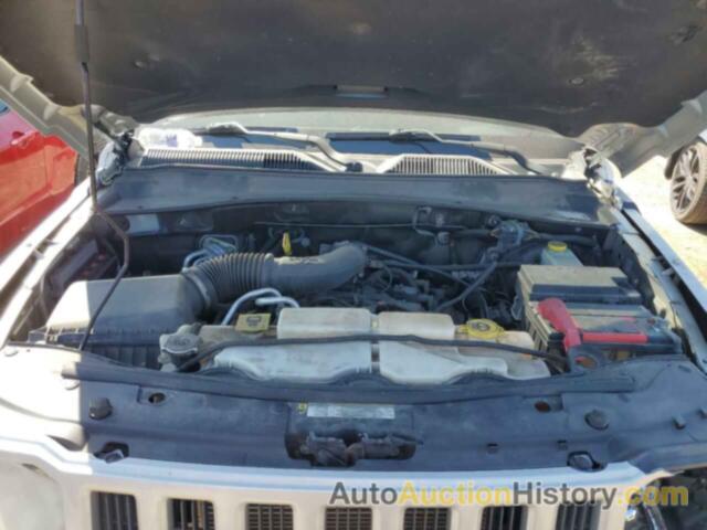 JEEP LIBERTY SPORT, 1J8GN28K99W552231