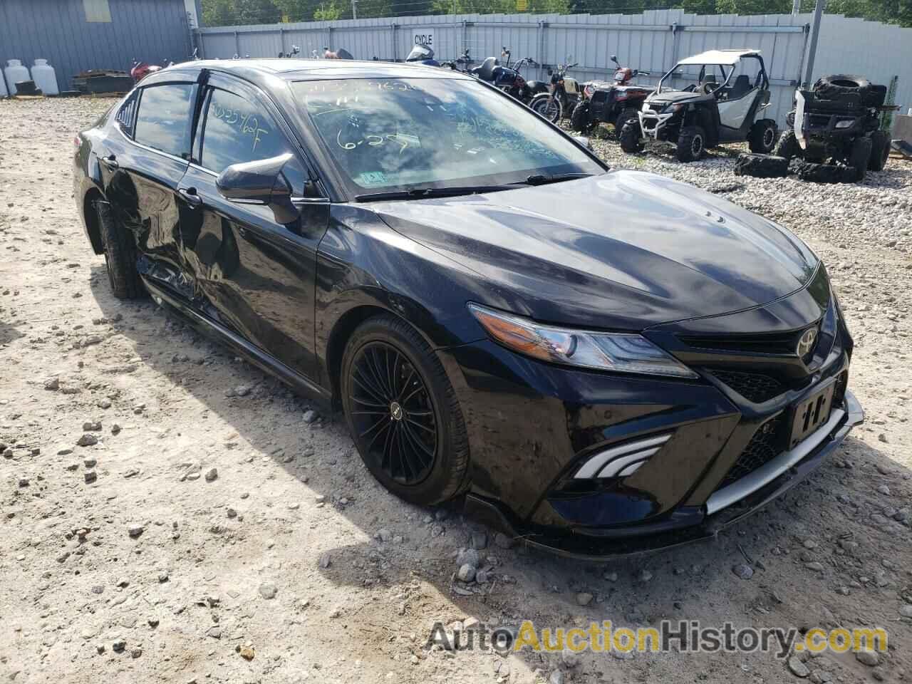 2018 TOYOTA CAMRY XSE, 4T1B61HK9JU027349