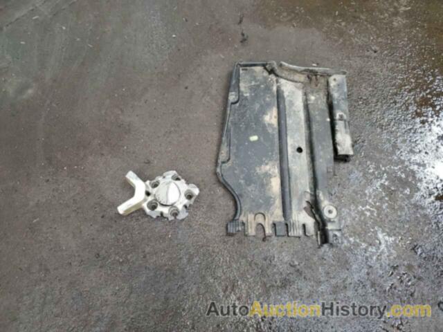 AUDI A5 TECHNIK, WAUWFBFR8FA035573