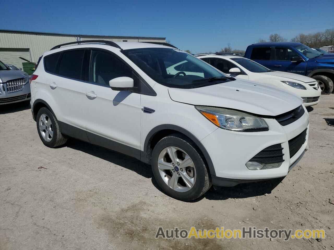 FORD ESCAPE SE, 1FMCU9GX5FUA27748