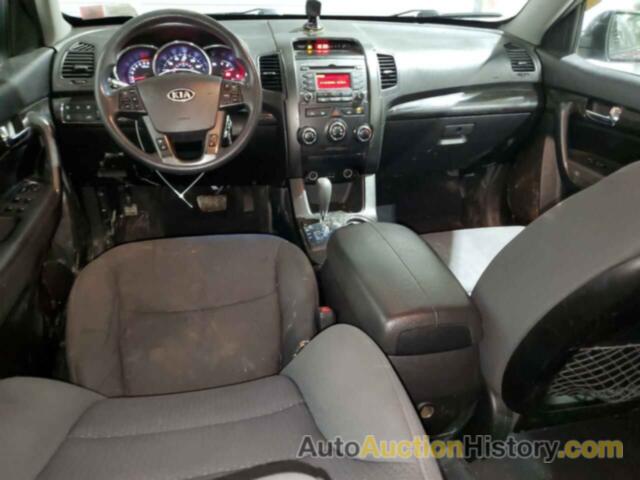 KIA SORENTO LX, 5XYKTDA21DG309838