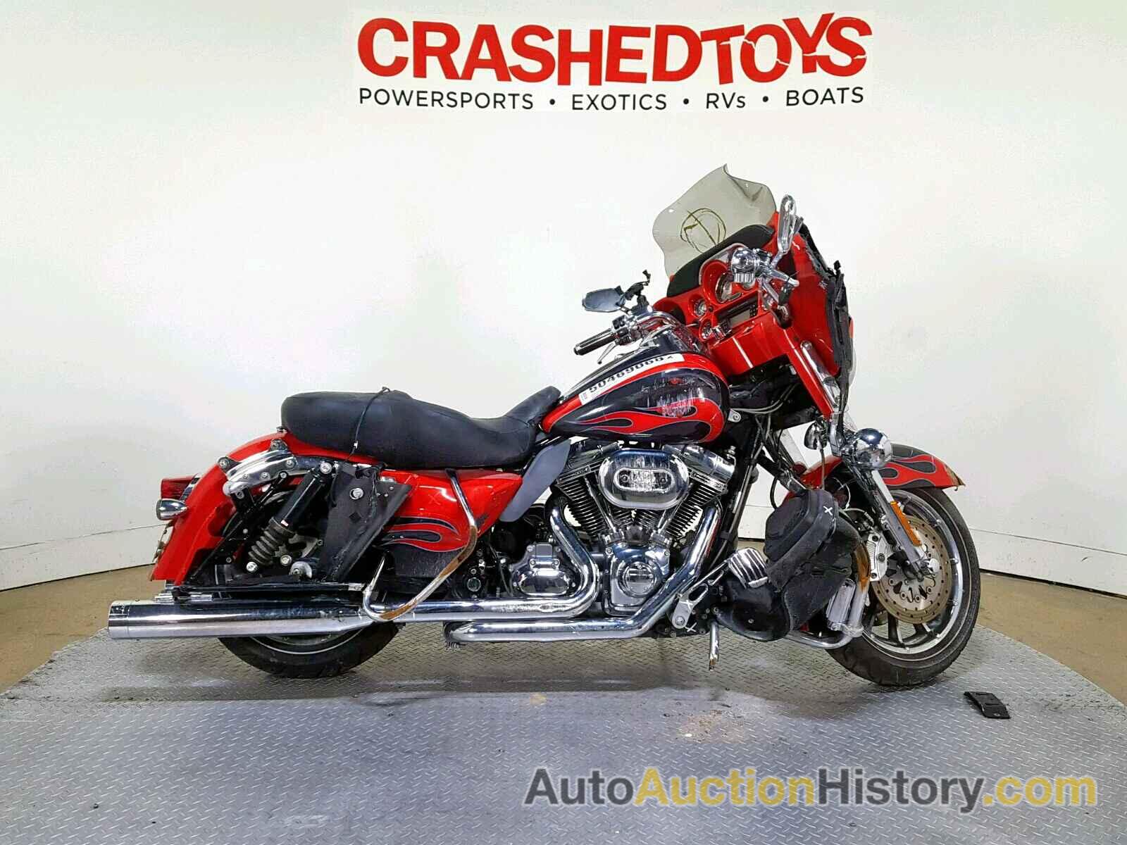 2010 HARLEY-DAVIDSON FLHTCUSE5, 1HD1PR814AB950710