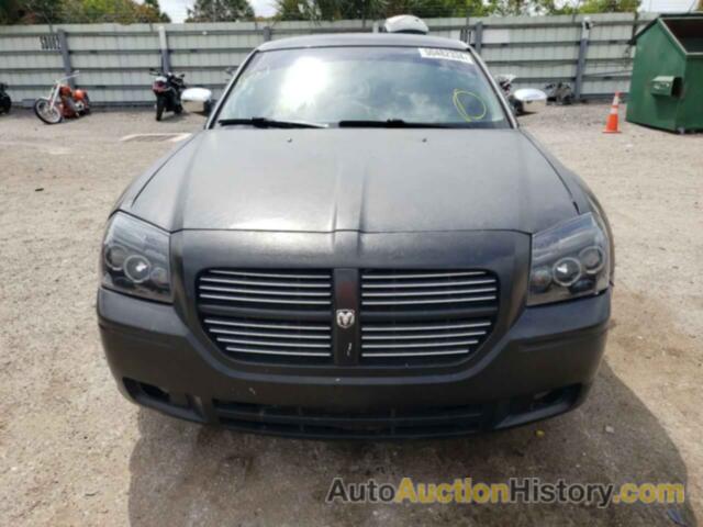 DODGE MAGNUM SXT, 2D4FV47V67H641179