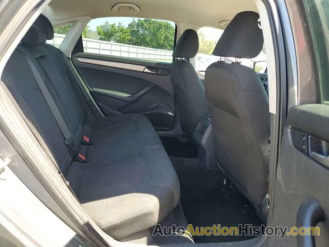 VOLKSWAGEN PASSAT S, 1VWAT7A36FC103067