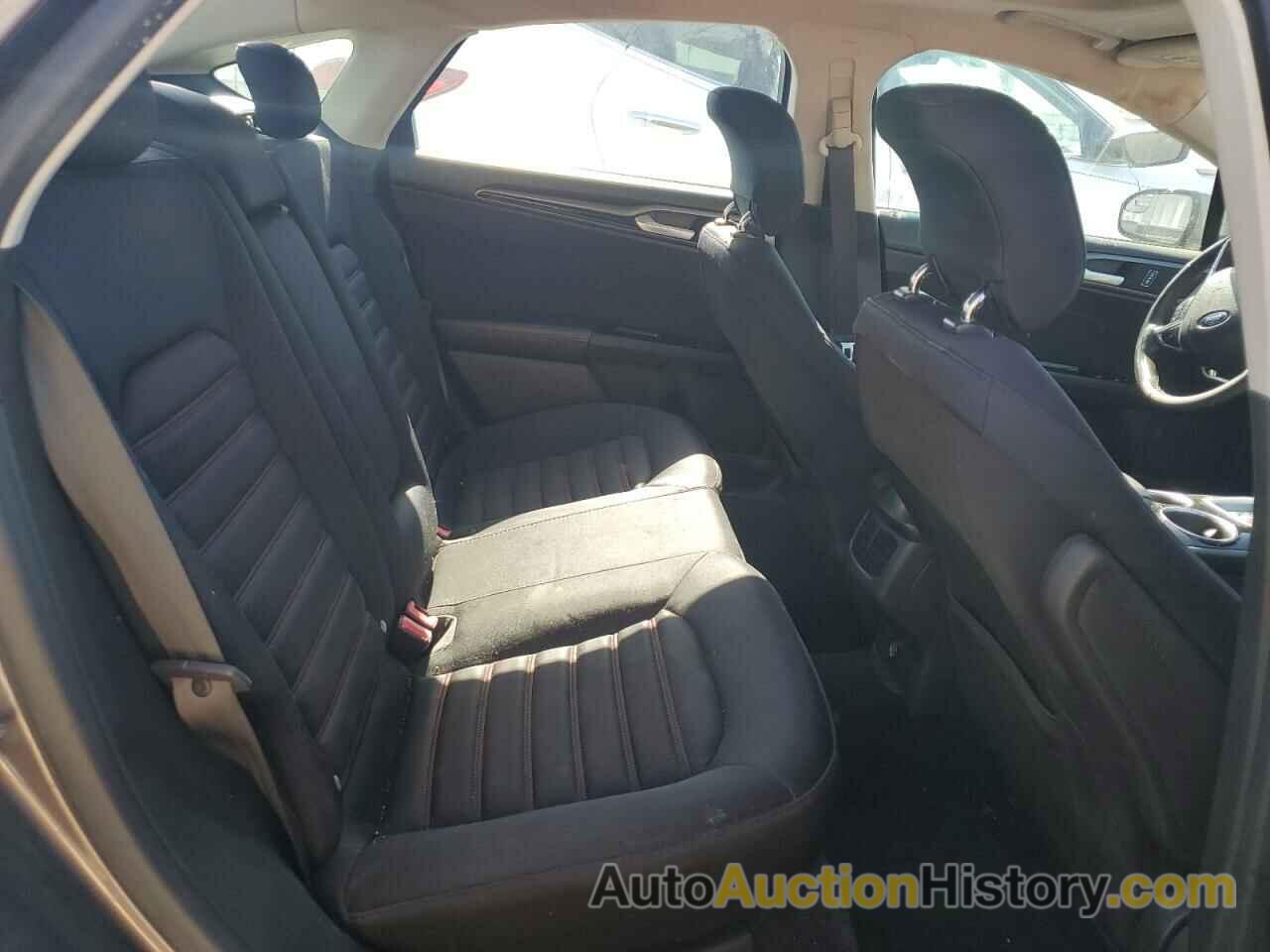 FORD FUSION SE, 3FA6P0HD5ER106759