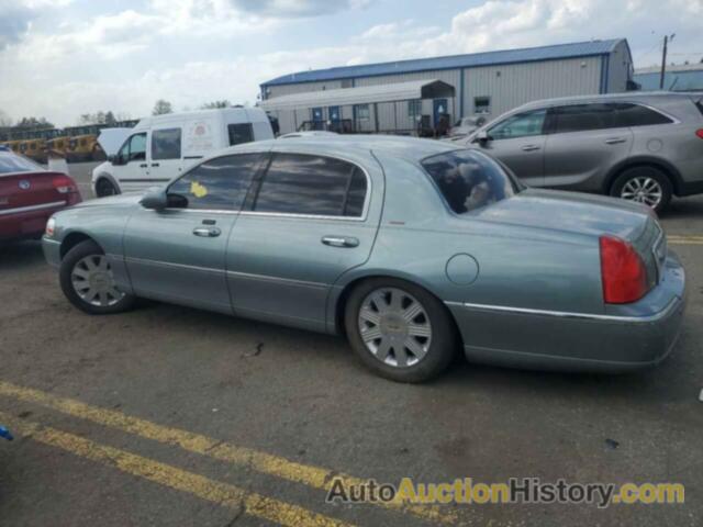 LINCOLN TOWNCAR ULTIMATE, 1LNHM83W04Y658944