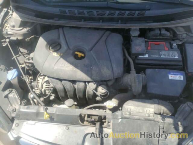 HYUNDAI ELANTRA SE, KMHDH4AE0GU624536