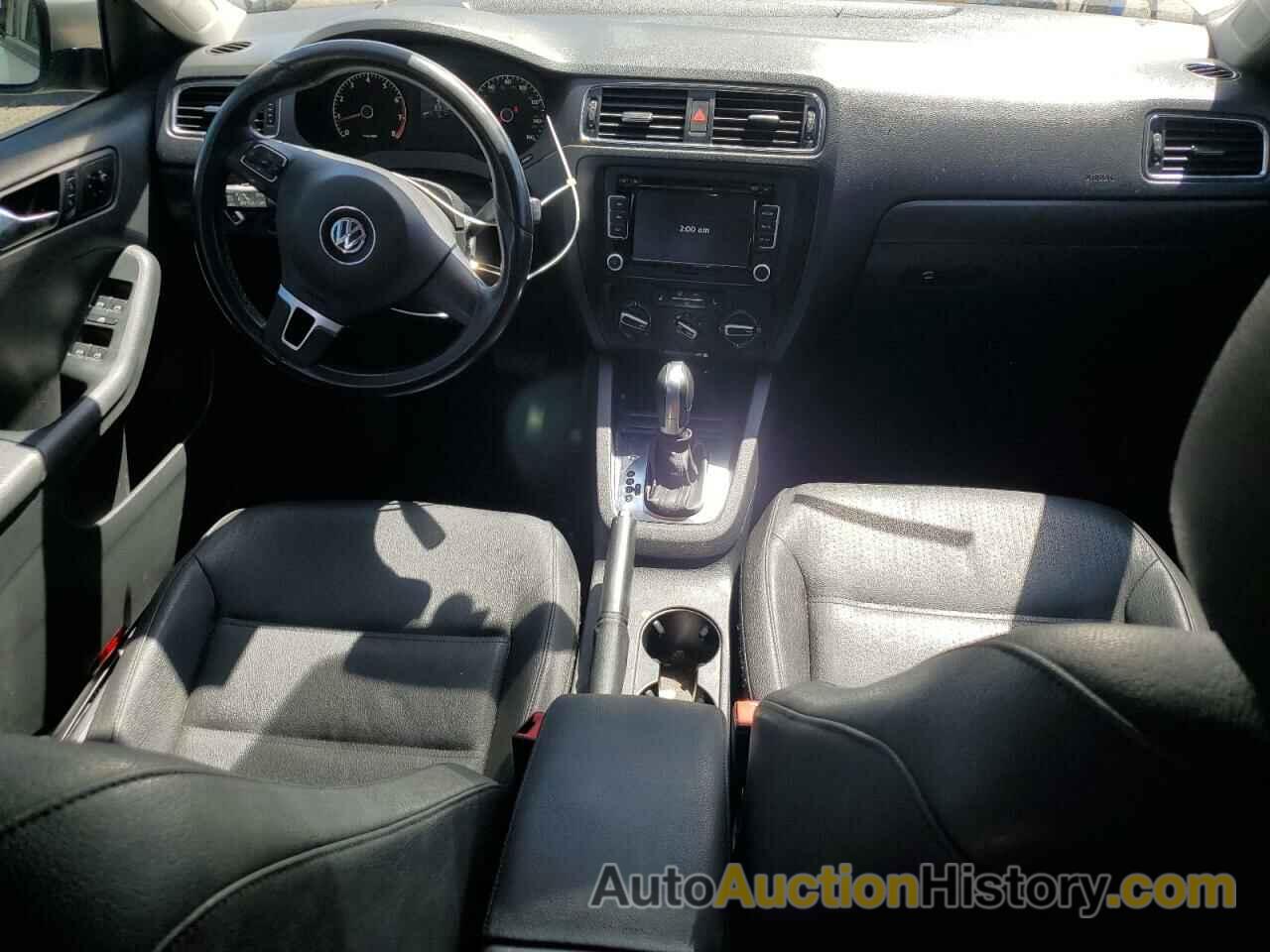 VOLKSWAGEN JETTA SE, 3VWDZ7AJ7BM327046