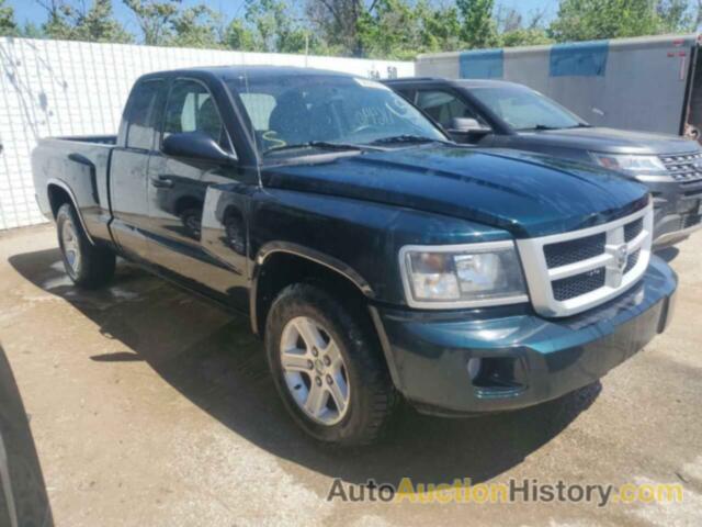 DODGE DAKOTA SLT, 1D7RE3BK4BS672570