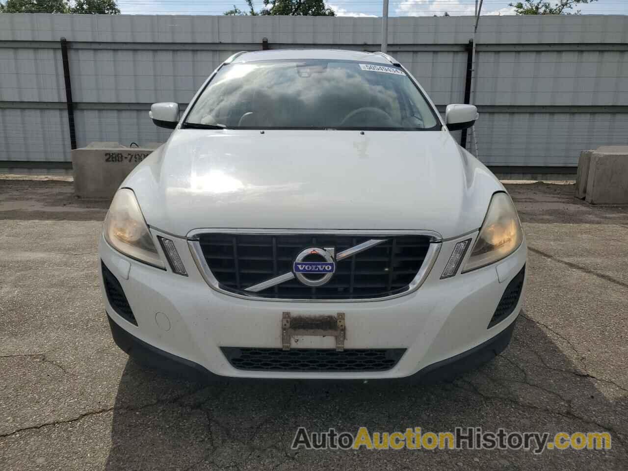 VOLVO XC60 3.2, YV4952DZ9B2225681