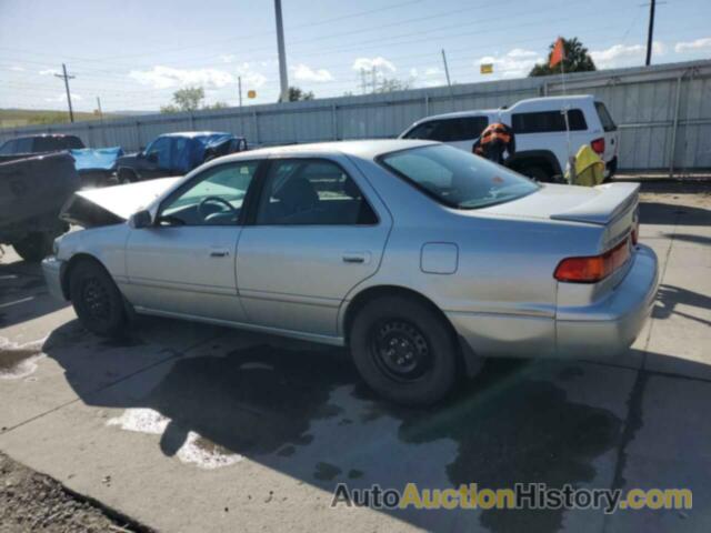 TOYOTA CAMRY LE, JT2BF28K8Y0248767
