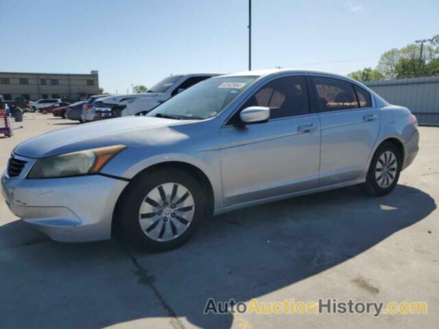 HONDA ACCORD LX, 1HGCP2F30AA013625