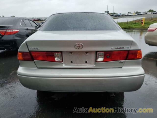 TOYOTA CAMRY LE, 4T1BF28K41U126246