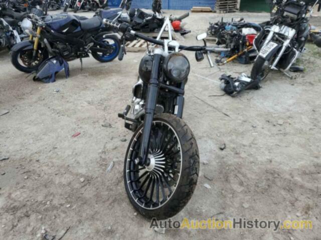 HARLEY-DAVIDSON FX BREAKOUT, 1HD1BFV12HB038136