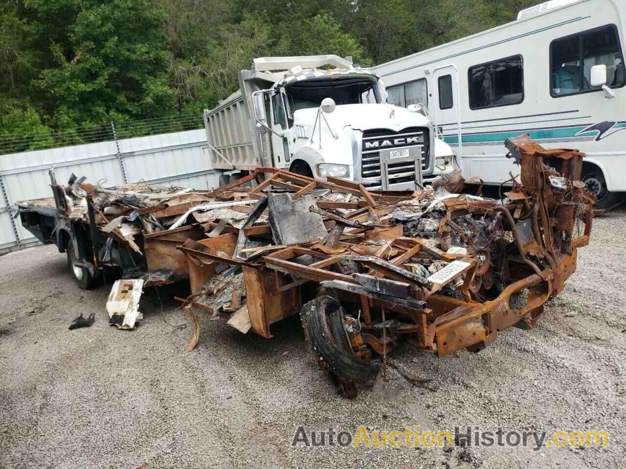 2004 FORD F550 SUPER DUTY STRIPPED CHASSIS, 1F6NF53S240A08334