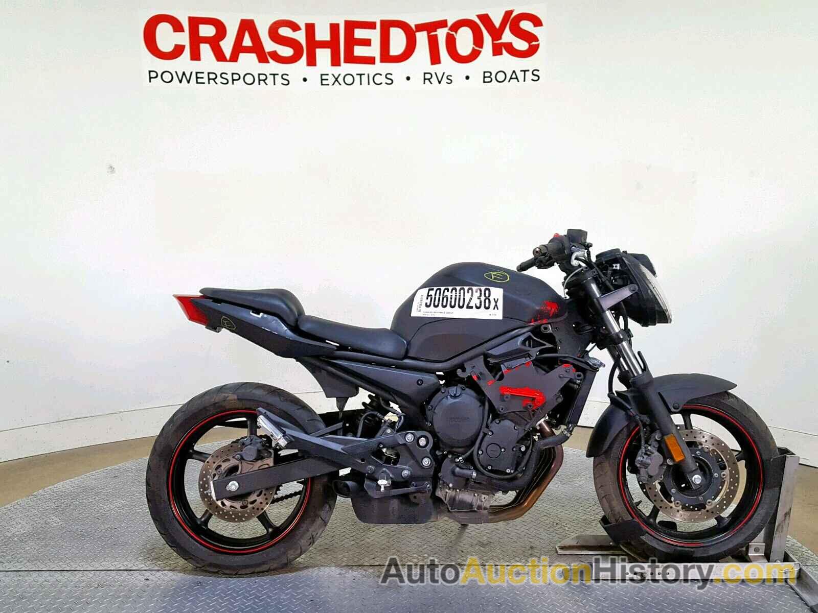 2014 YAMAHA FZ6 R, JYARJ18E8EA013358