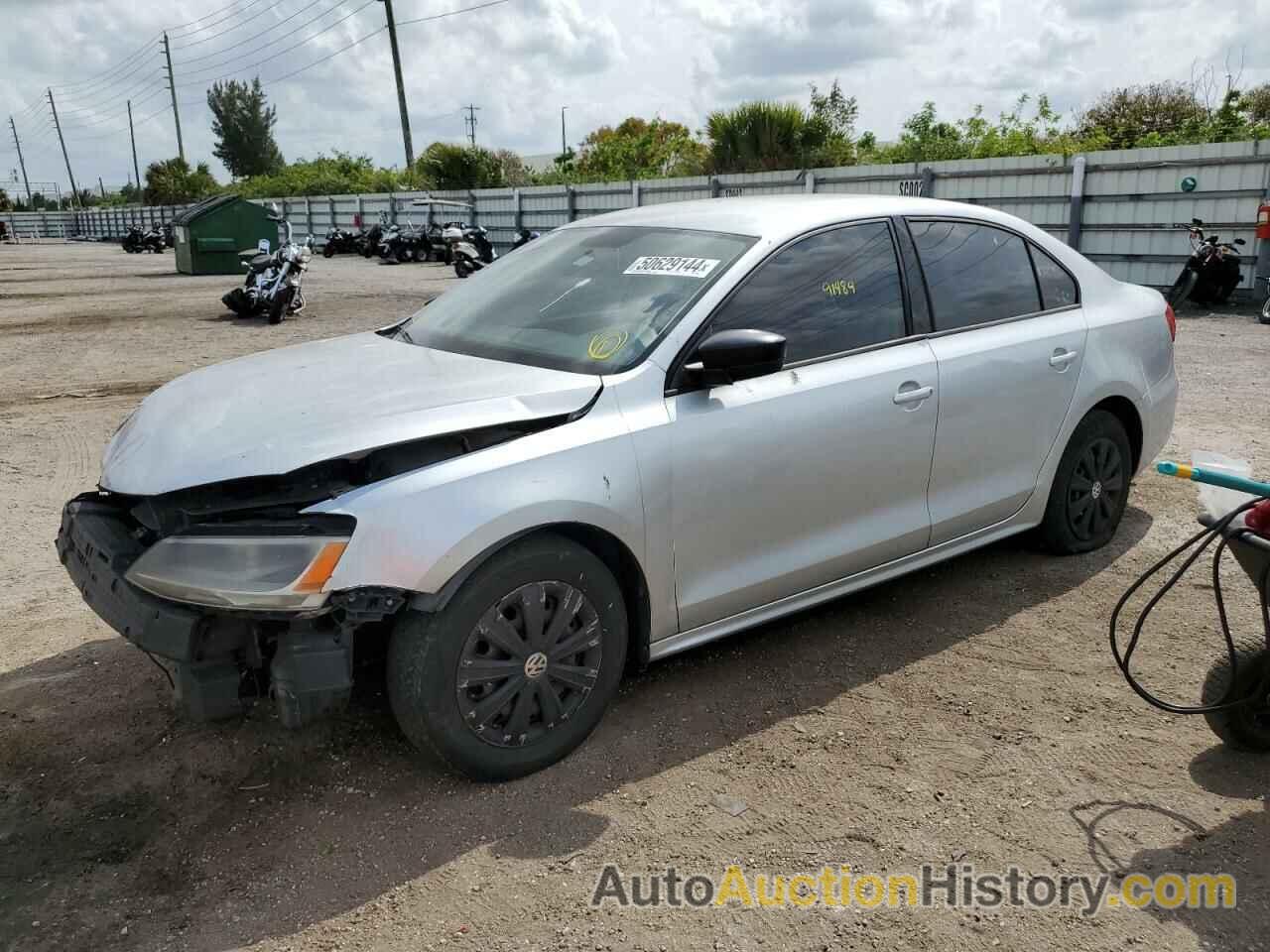 VOLKSWAGEN JETTA BASE, 3VW2K7AJ8EM320364