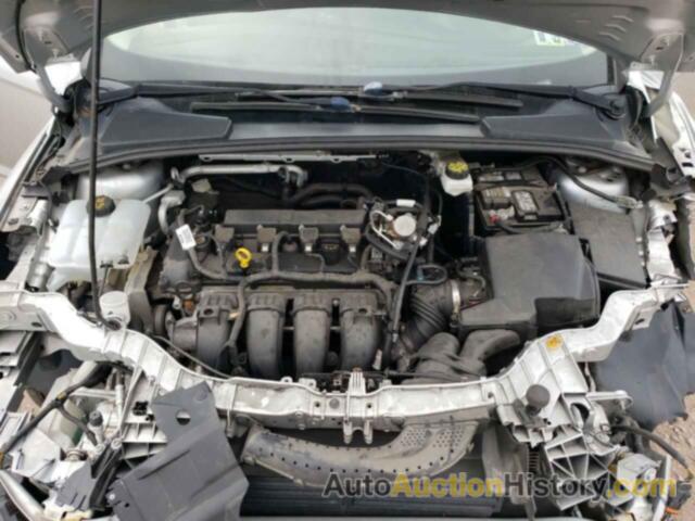 FORD FOCUS SE, 1FADP3F2XJL207217