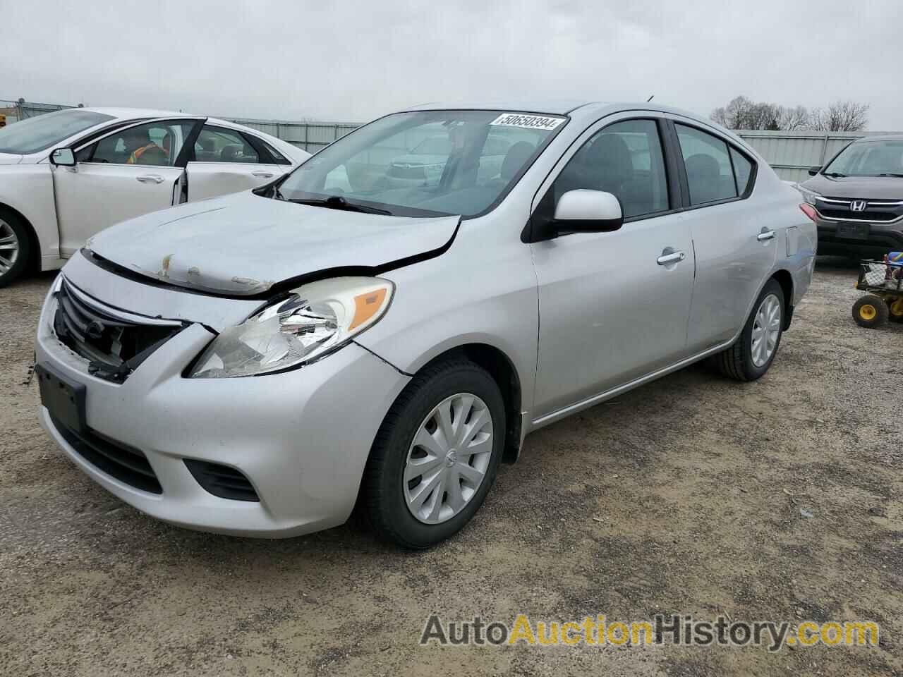 NISSAN VERSA S, 3N1CN7AP1DL833529