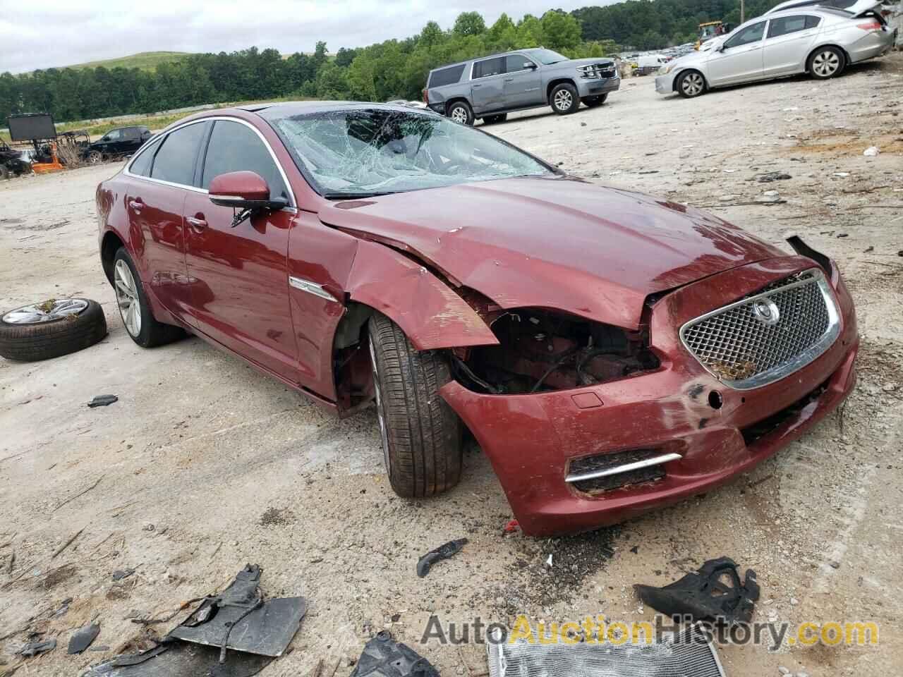 2011 JAGUAR XJ, SAJWA1CB5BLV07084