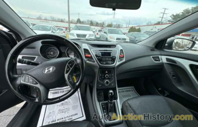 HYUNDAI ELANTRA GS, KMHDH6AH5EU028714