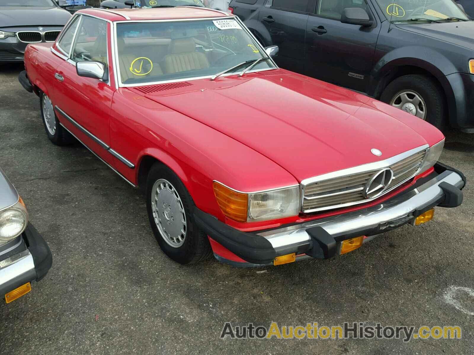 1988 MERCEDES-BENZ 560 SL, WDBBA48D5JA083889