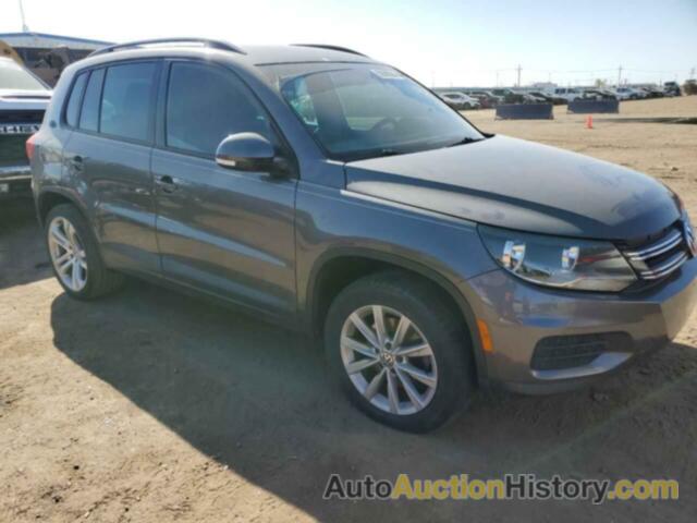 VOLKSWAGEN TIGUAN S, WVGAV7AX0FW551685