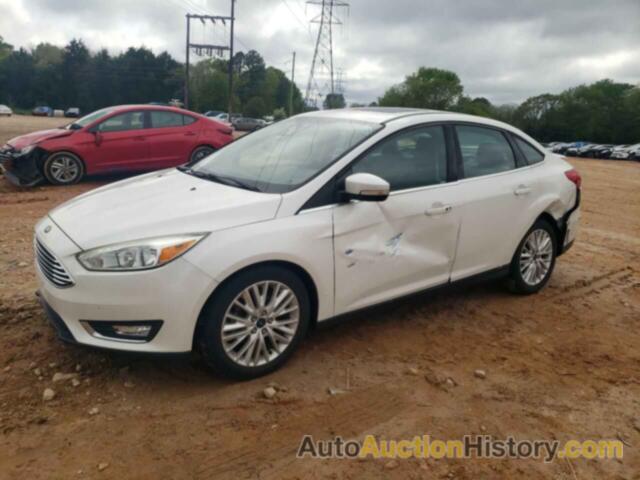 FORD FOCUS TITANIUM, 1FADP3J26HL227580