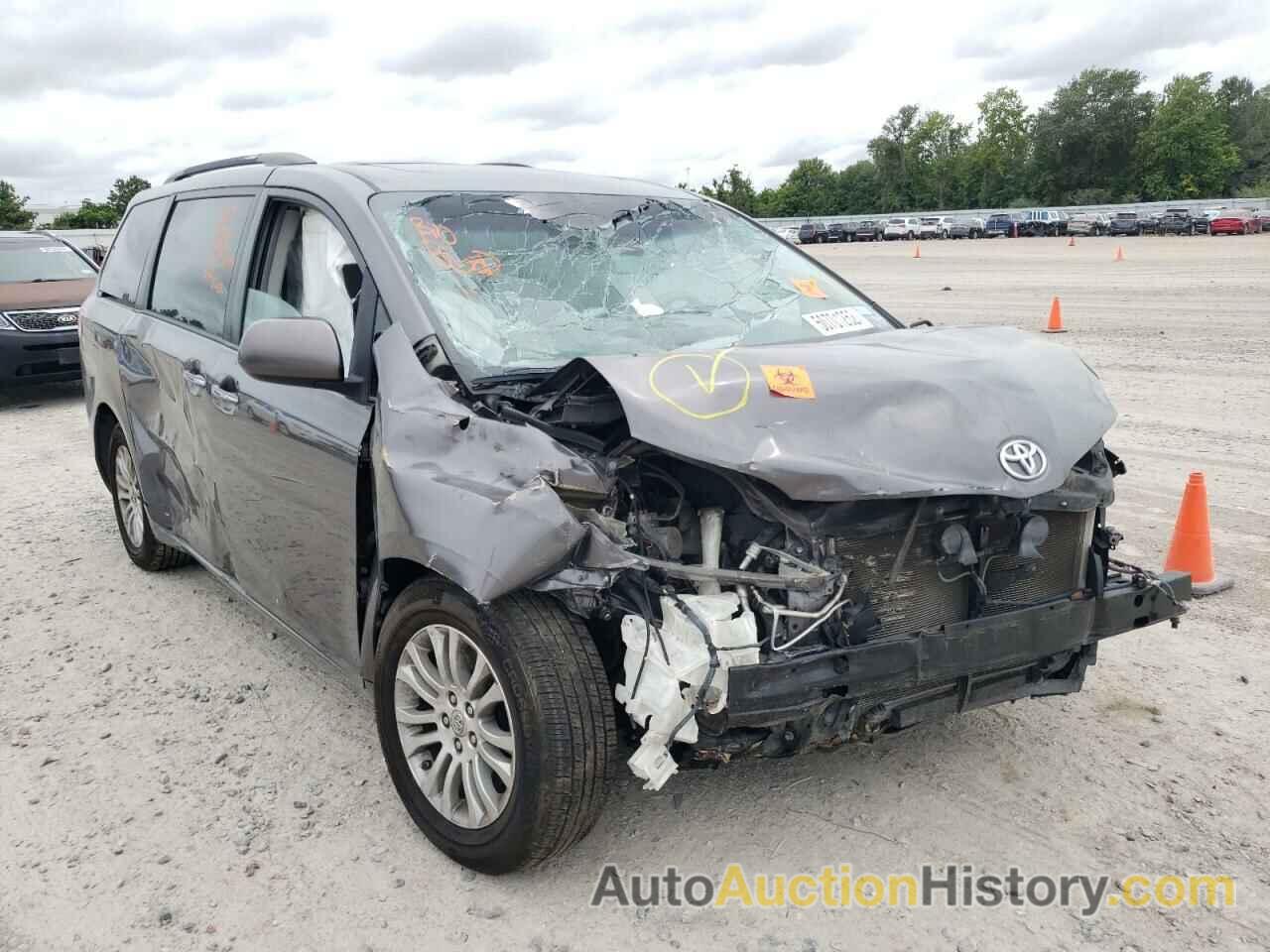 2013 TOYOTA SIENNA XLE, 5TDYK3DC3DS360207