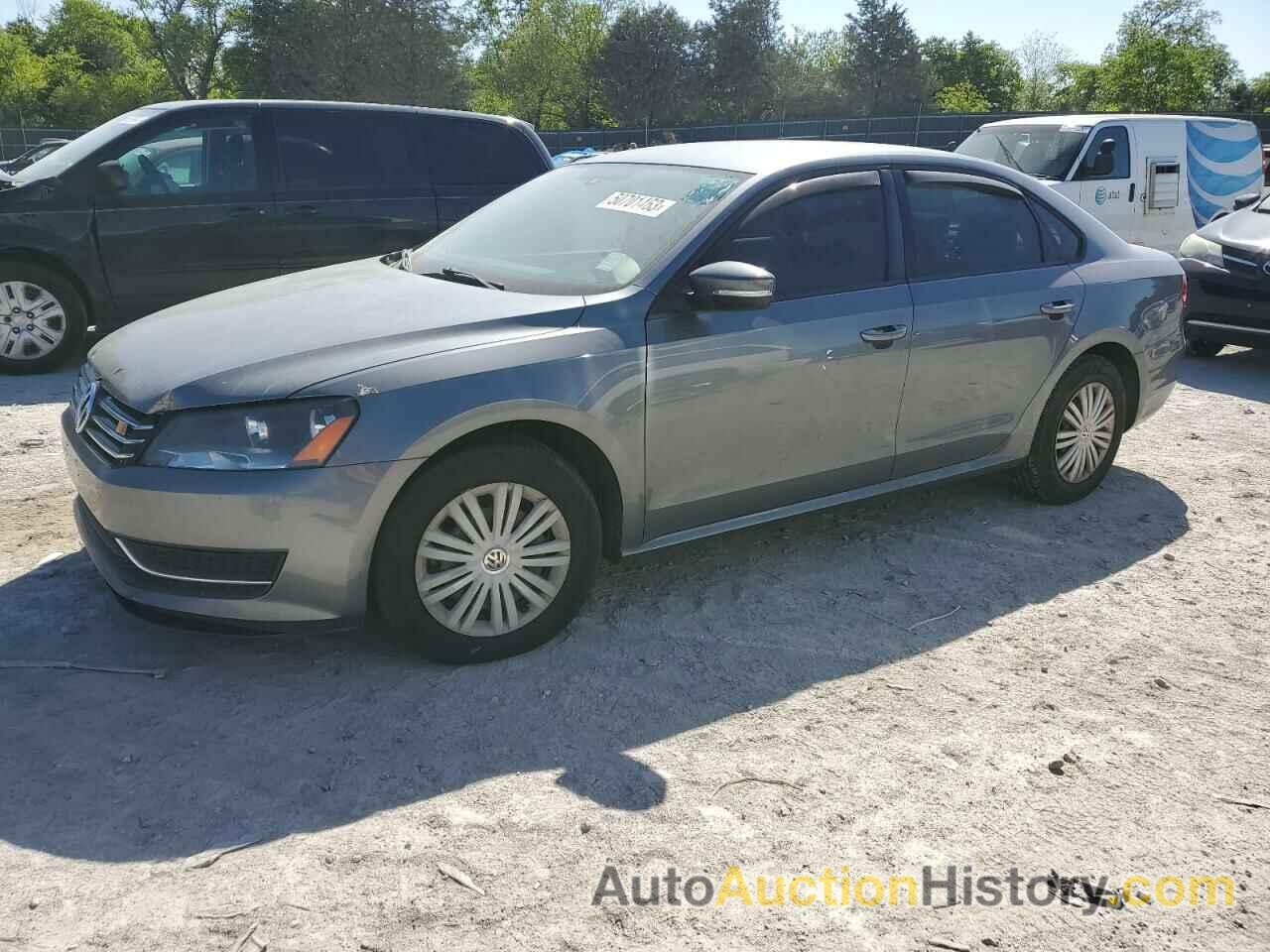 2014 VOLKSWAGEN PASSAT S, 1VWAS7A34EC055814