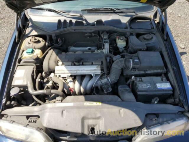 VOLVO S70 BASE, YV1LS61J2Y2629013