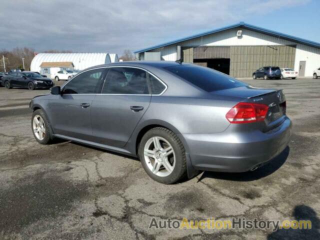 VOLKSWAGEN PASSAT SE, 1VWBV7A34FC084985