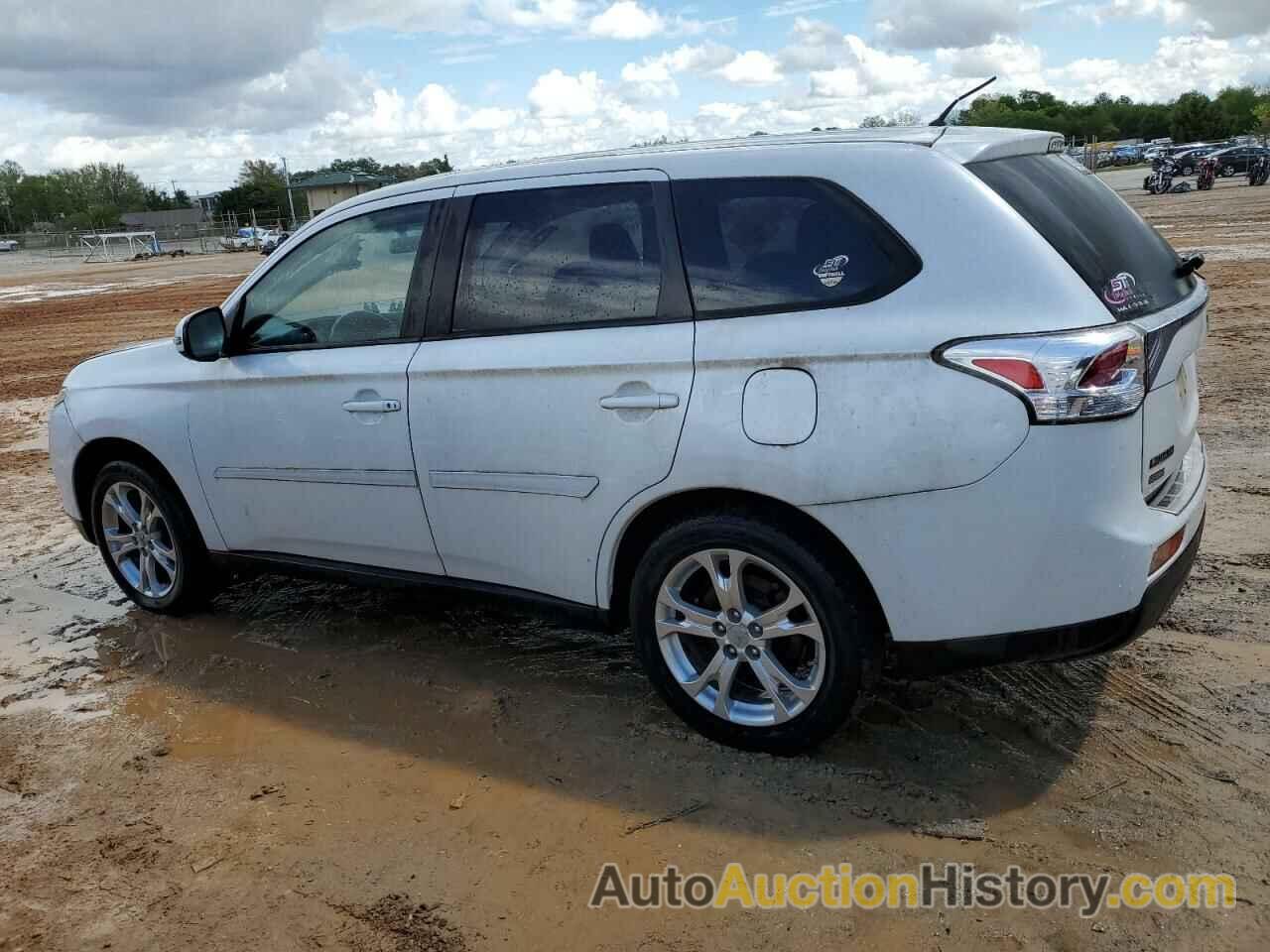 MITSUBISHI OUTLANDER SE, JA4AD3A34EZ011292