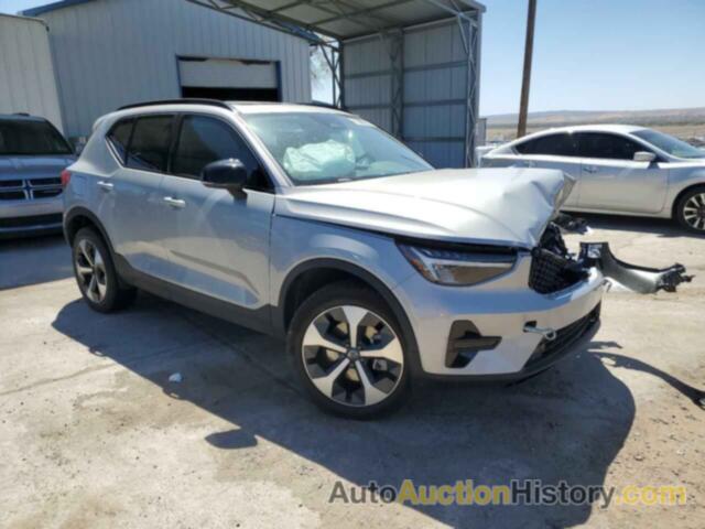 VOLVO XC40 CORE CORE, YV4L12UK5R2287075