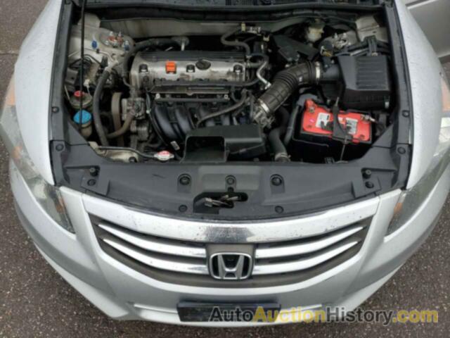 HONDA ACCORD LX, 1HGCP2F39CA175501