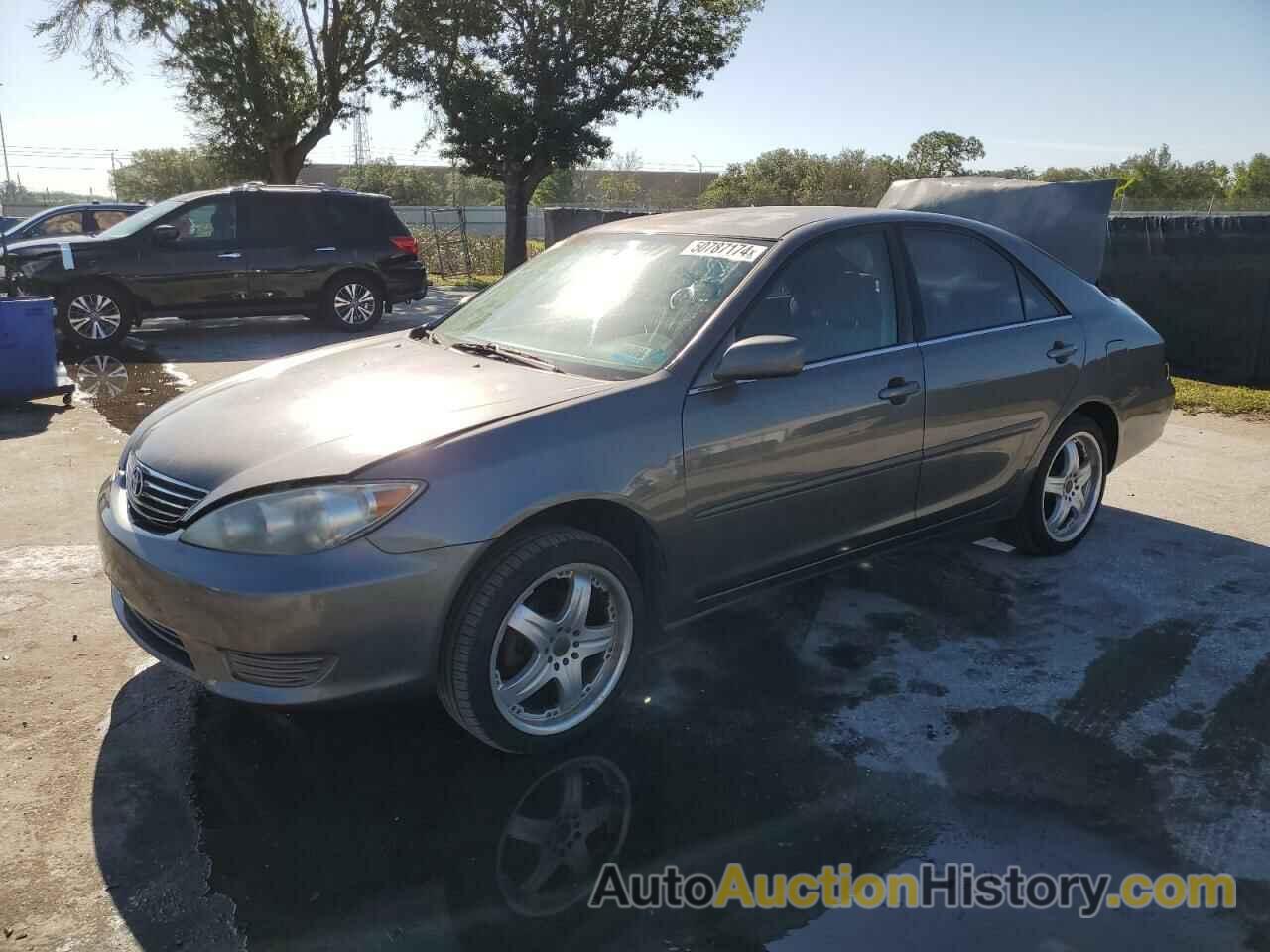 TOYOTA CAMRY LE, 4T1BE30K95U985729