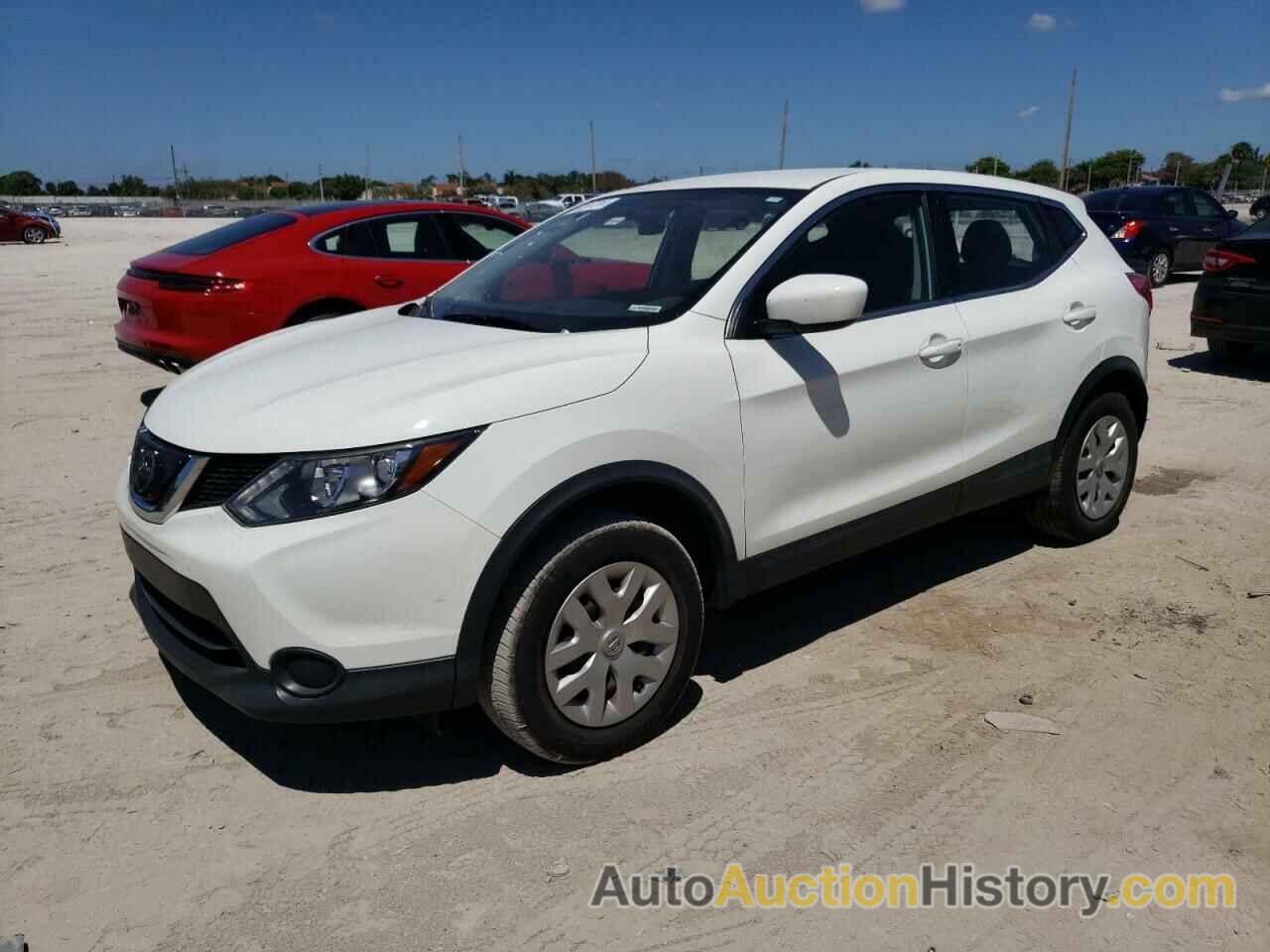 NISSAN ROGUE S, JN1BJ1CP6KW213400