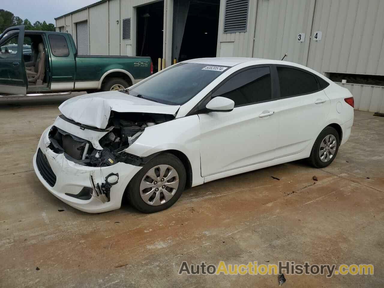 HYUNDAI ACCENT SE, KMHCT4AE4HU186776