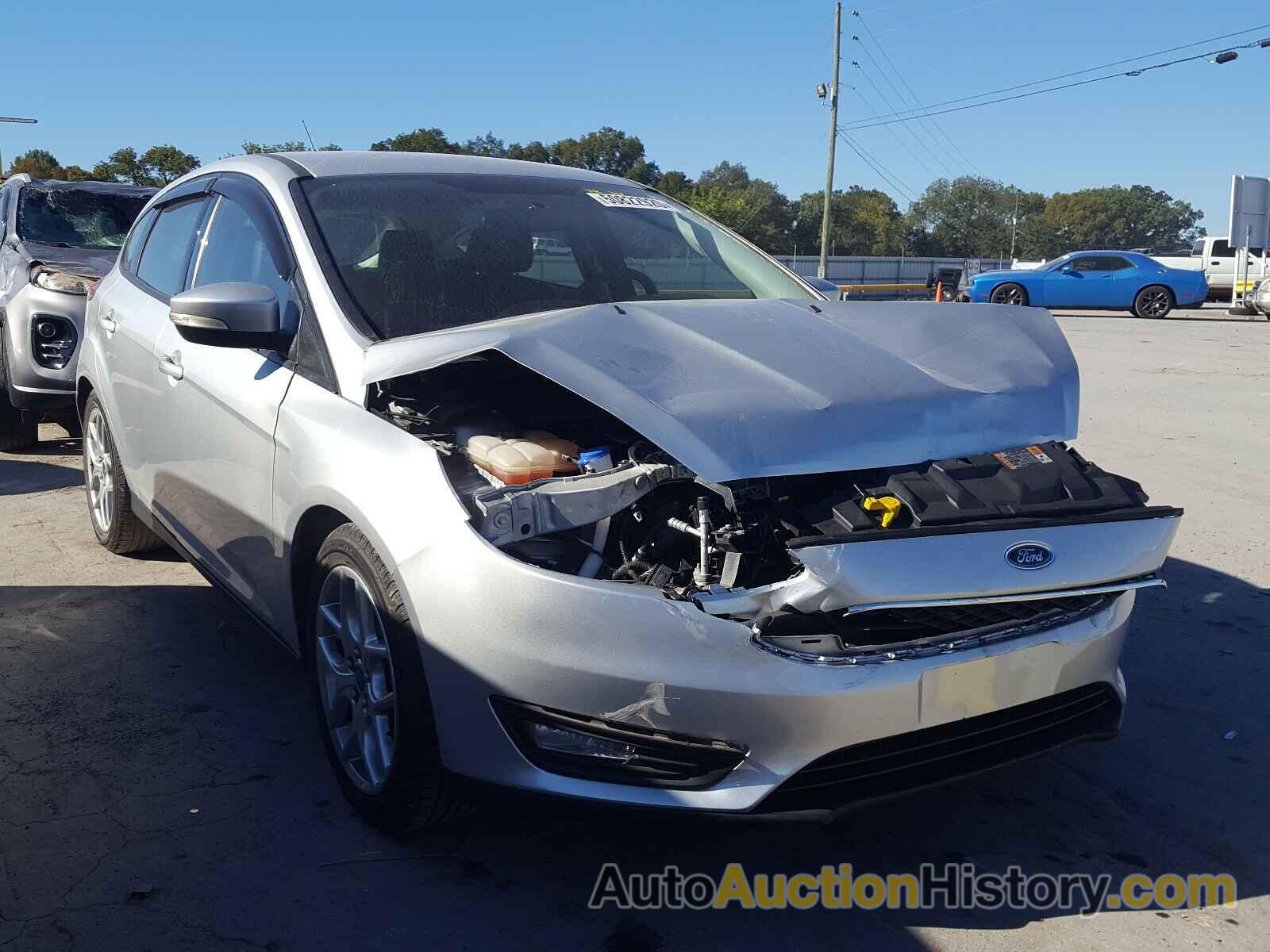 2015 FORD FOCUS SE, 1FADP3K28FL214938