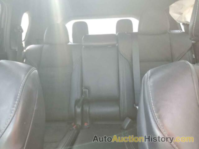 MITSUBISHI OUTLANDER SE, JA4J3UA8XNZ062719