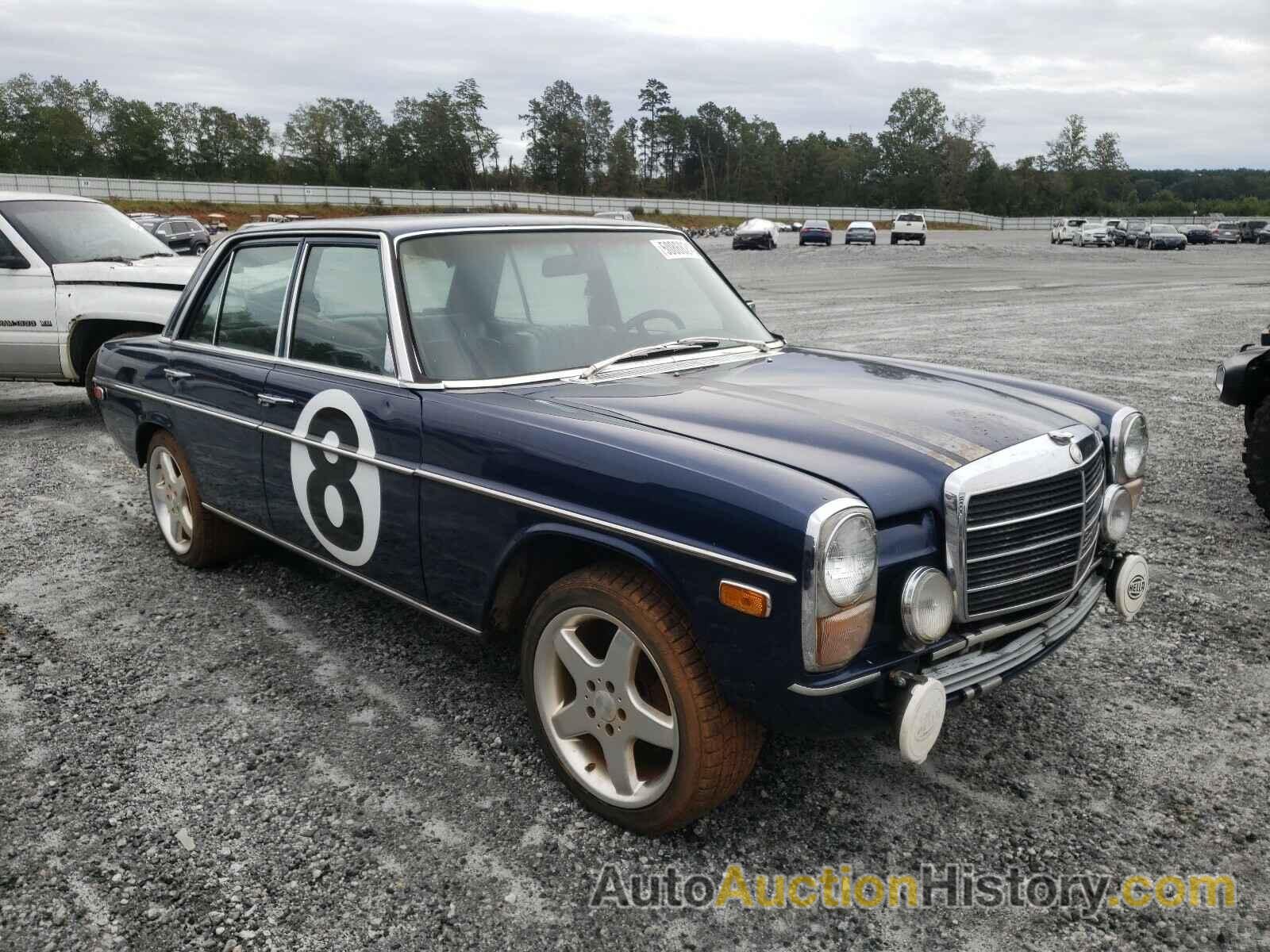 1976 MERCEDES-BENZ 115 D, 11511412047667