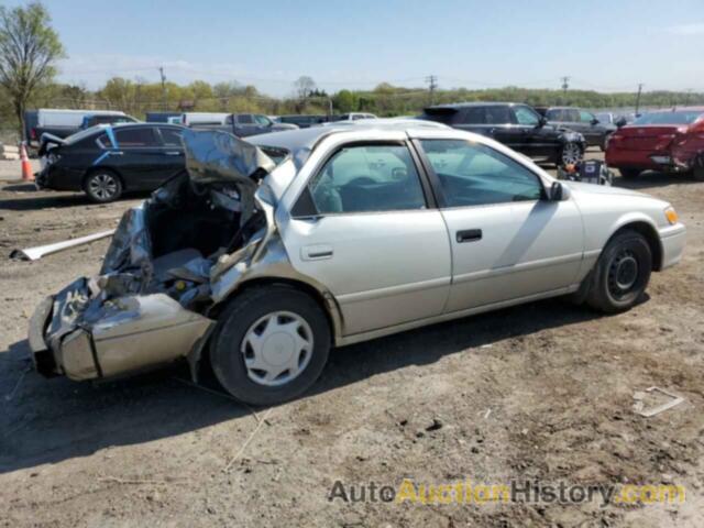 TOYOTA CAMRY CE, 4T1BG22K9YU690149