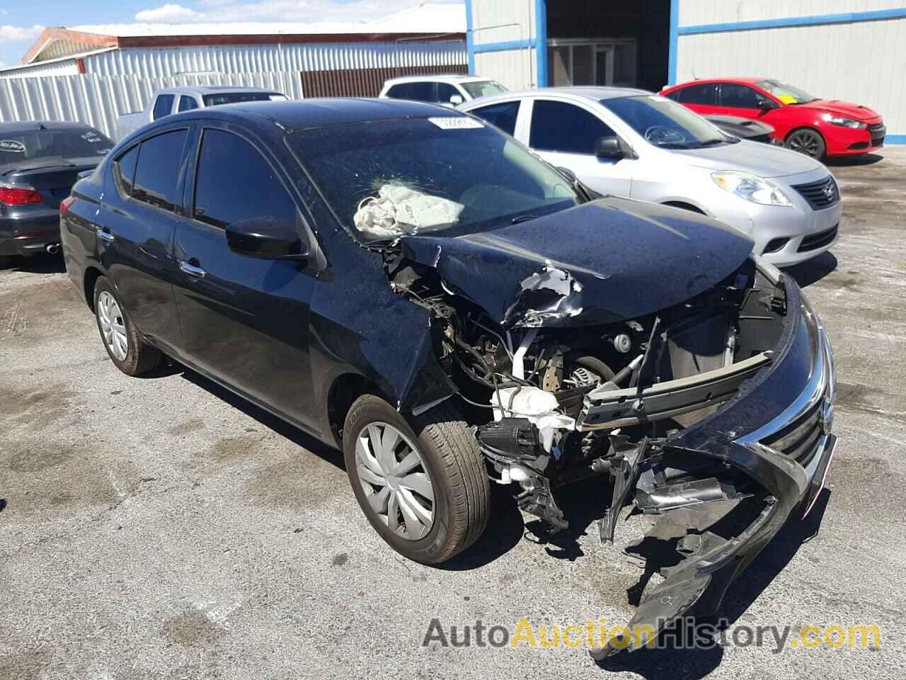 2017 NISSAN VERSA S, 3N1CN7AP0HL893677