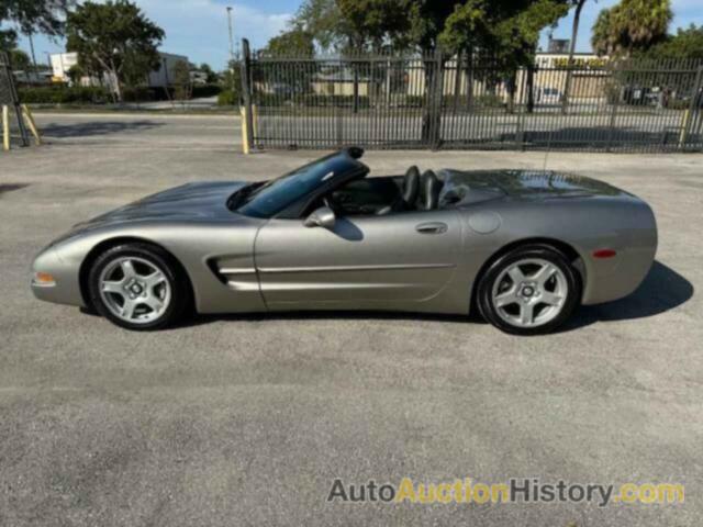 CHEVROLET CORVETTE, 1G1YY32G0X5118000