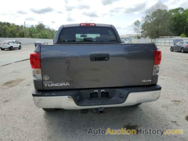 TOYOTA TUNDRA CREWMAX SR5, 5TFDM5F14DX045989