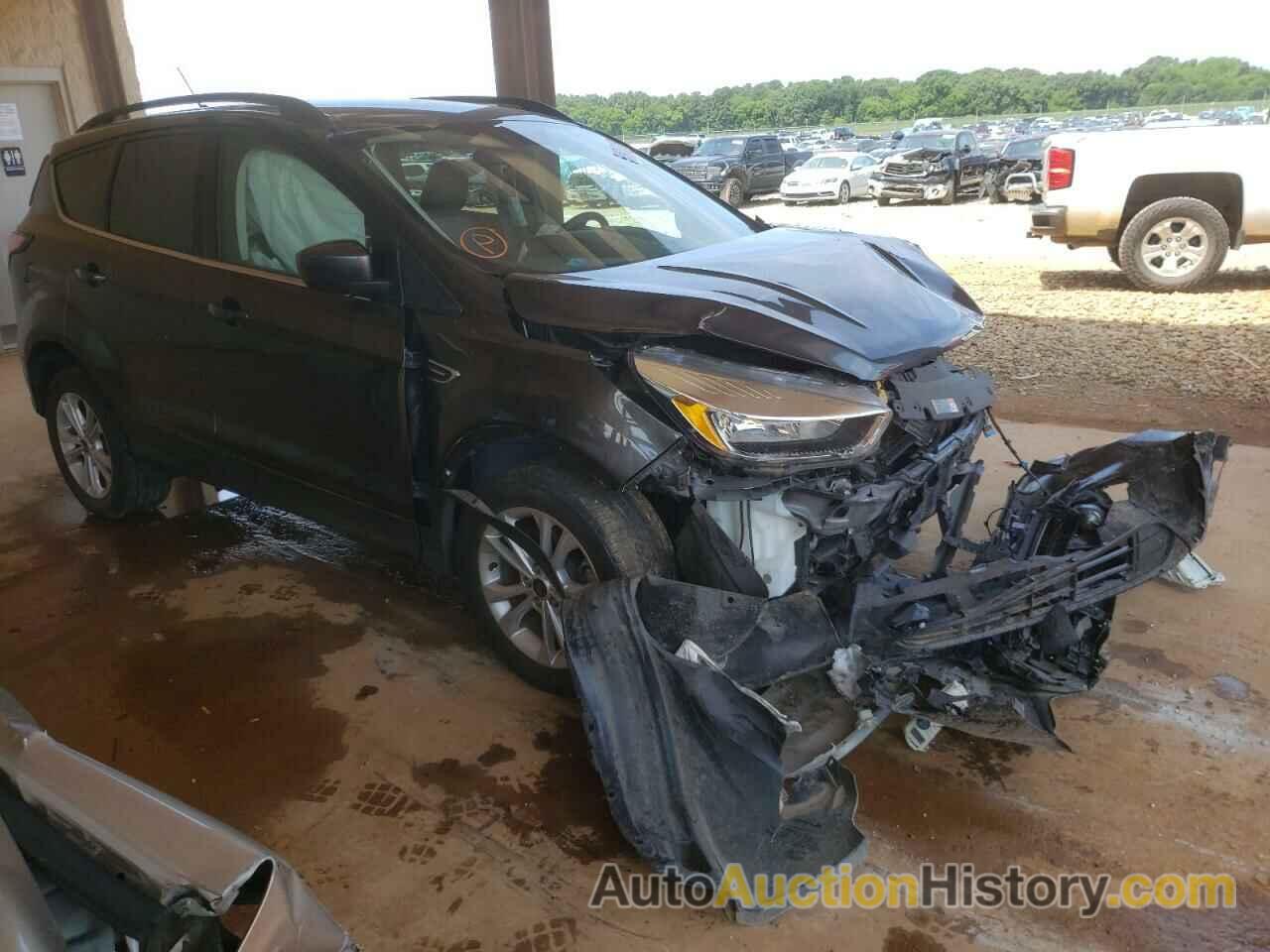2018 FORD ESCAPE SE, 1FMCU0GD8JUD47186