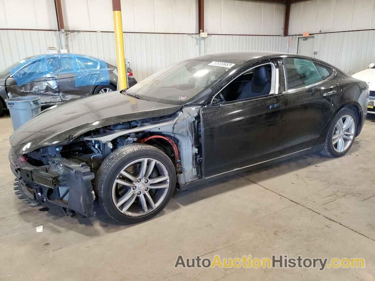 TESLA MODEL S 70D, 5YJSA1S23FF089910