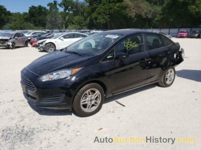 FORD FIESTA SE, 3FADP4BJ4JM103727